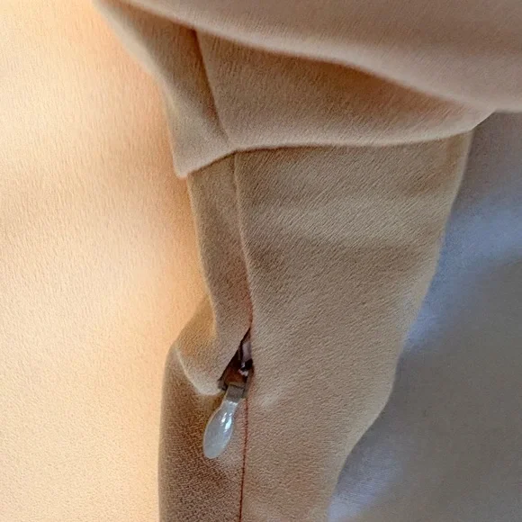 NWT Atoir Goldie Mini Dress in Peach with Statement Ivory Buttons. Size US 4. - Picture 12 of 12